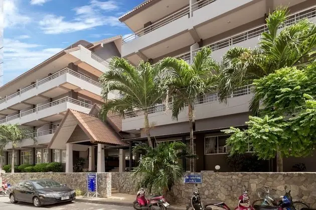 The Holiday Resort Pattaya - Dış Mekan