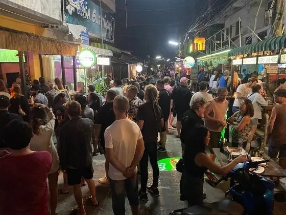 Holiday Phangan - Dış Mekan