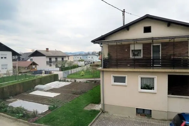 Holiday Rooms & Apartments - Rosy Garden