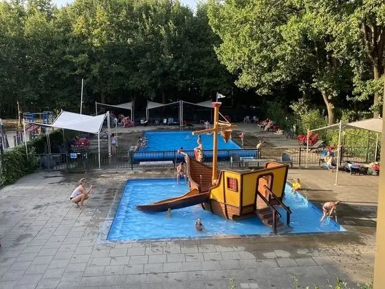 Holidaypark Duinhoeve - Havuz