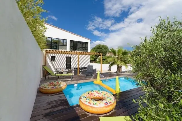 Villa Holidays - Havuz