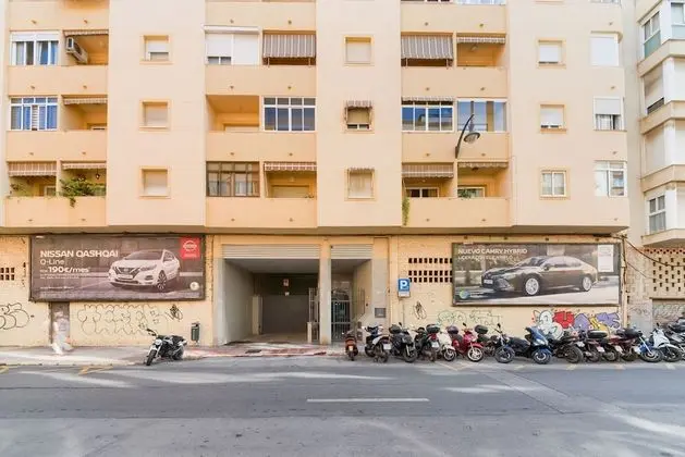 Holidays2Malaga Train Station Area Apartments