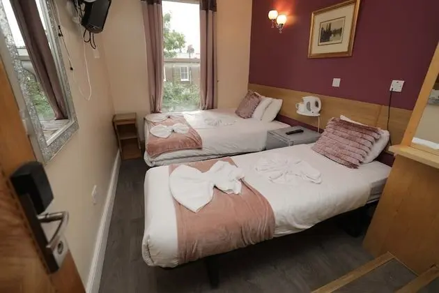 Holland Inn Hotel - Oda