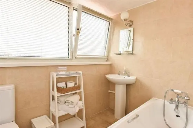 Hollies Guest House - Banyo Tipleri