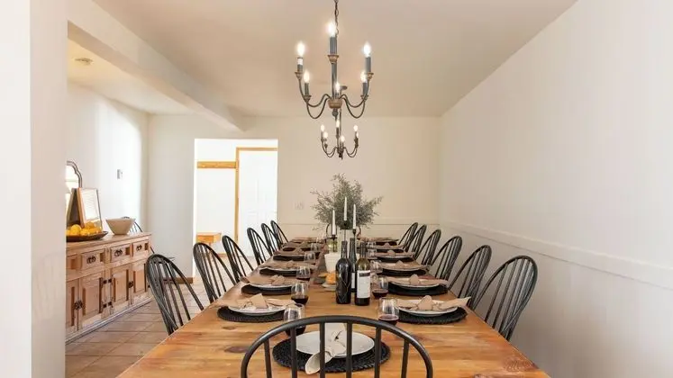 Holly by Avantstay In the Heart of Breckenridge w/ Hot Tub, Game Room & Roof Top Patio - İç Mekan