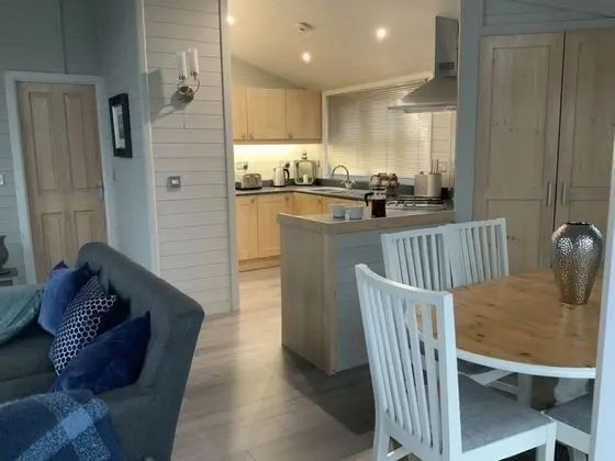 Holly Blue - Cosy Wooden Lodge, Kippford - Mutfak
