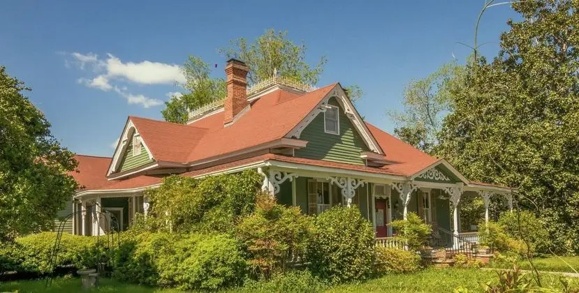 Holly House of Hamilton