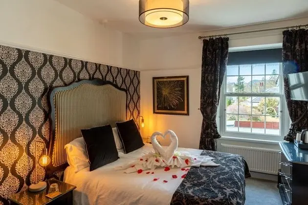 Holly Lodge Guest House - Oda