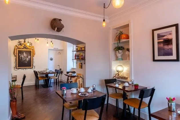Holly Lodge Guest House - Yerinde Yemek