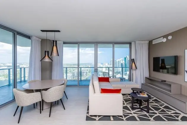 Hollywood Beach HHouse Rentals - Oda