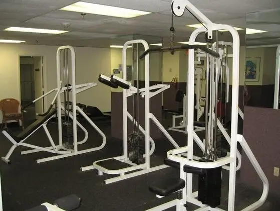 Hollywood Beach Resort - Renovated Large Studio - Fitness