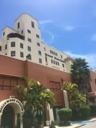 Hollywood Beach Resort - Studio With 2 Double Beds - Öne Çıkan Resim
