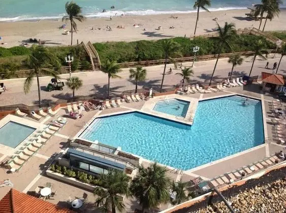 Hollywood Beach Resort-tower Suite - Havuz