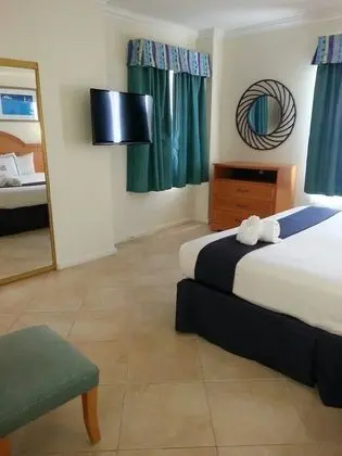 Hollywood Beach Resort -two Bedrooms Sleeps 6 - Oda