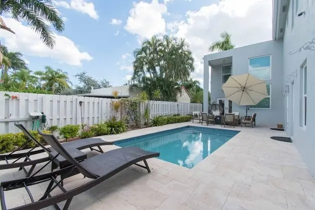 Hollywood Dream House 5 Br with POOL - Havuz