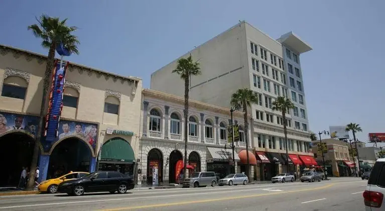 Hollywood Guest Inn