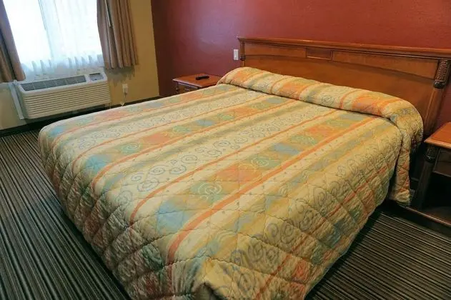 Hollywood Inn Express North - Genel