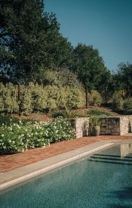 Holman Ranch Estate Vineyard & Winery - Havuz