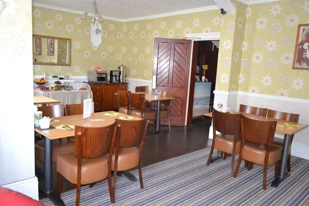 Holmlea Guest House - Yerinde Yemek