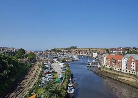 The Holt in Whitby With 2 Bedrooms and 1 Bathrooms