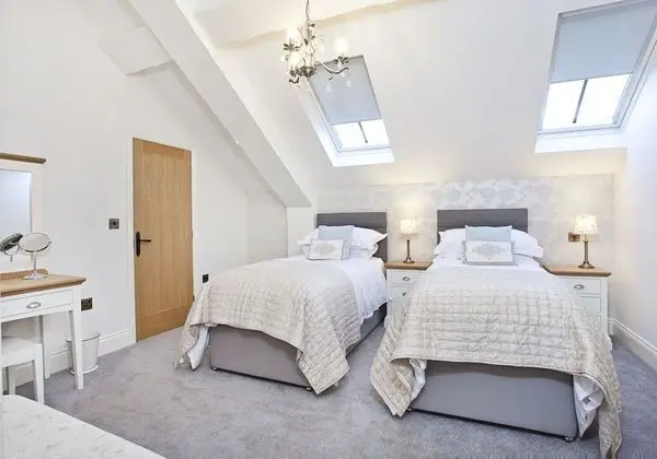 Holtby Grange Cottages - Oda