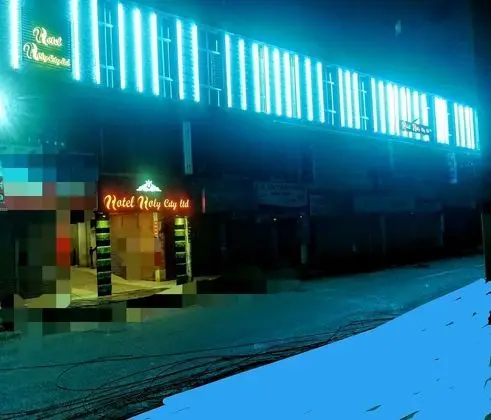 Hotel Holy City BD