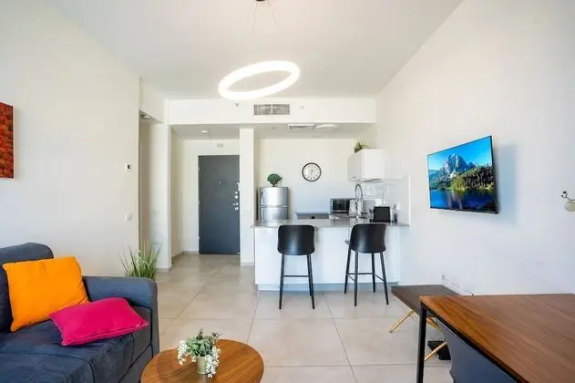 HolySuite J Tower - Oda Düzeni