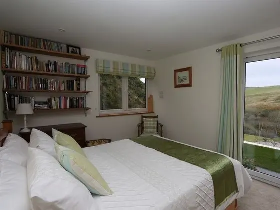 Holywell Bay B&B - Oda