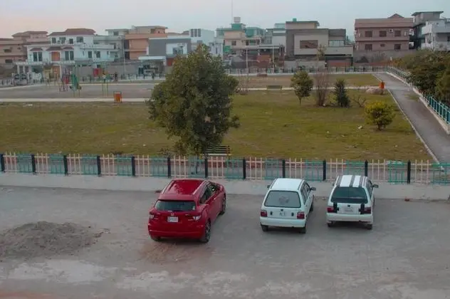 Holyzen Guest House Islamabad