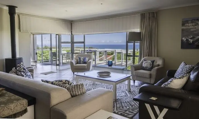 Home with an Ocean view - Lobi