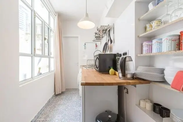 Home of Art in Neve-Tzedek Heart - Mutfak