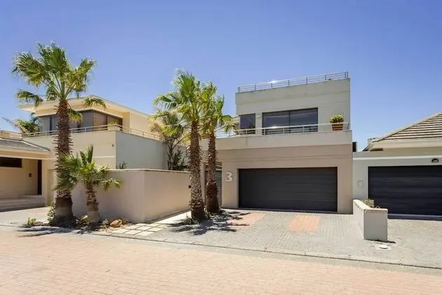 Home Away From Home on a Secure Golf Estate, Situated Next to the Ocean and Golf