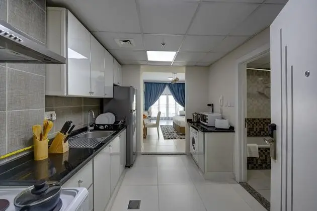 Home Away Holiday Homes - Mutfak