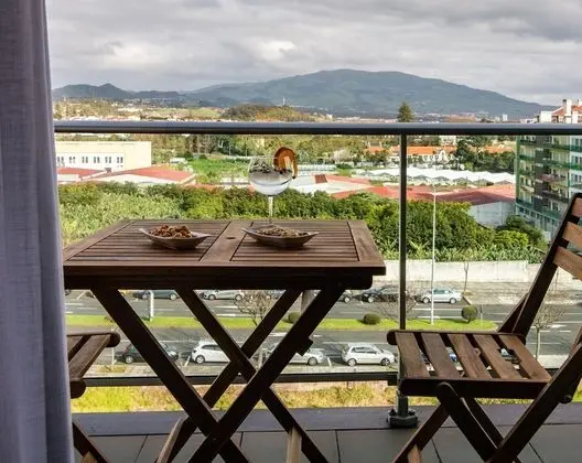 Home Azores - Mountain View Apartment