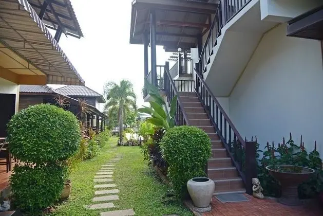 Home At Chan Resort - Dış Mekan