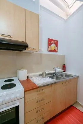 Home with Courtyard in Heart of Old Town - Mutfak