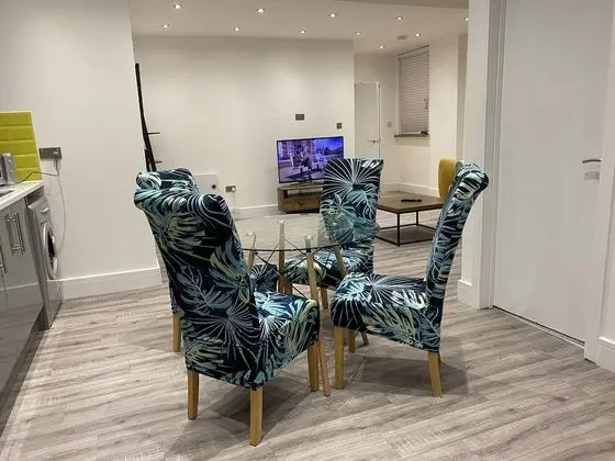 Home From Home New York Inspired 3 Bed Apartment - Mutfak