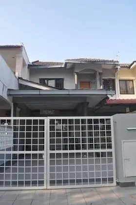 Home Guesthouse - Dış Mekan