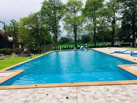 Home and Hill Resort - Havuz