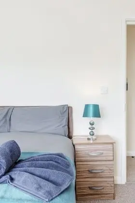 Home to Home Watford Apartment - İç Mekan