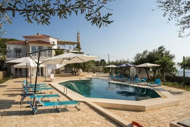 Home Love - Stone House By The Pool - Havuz