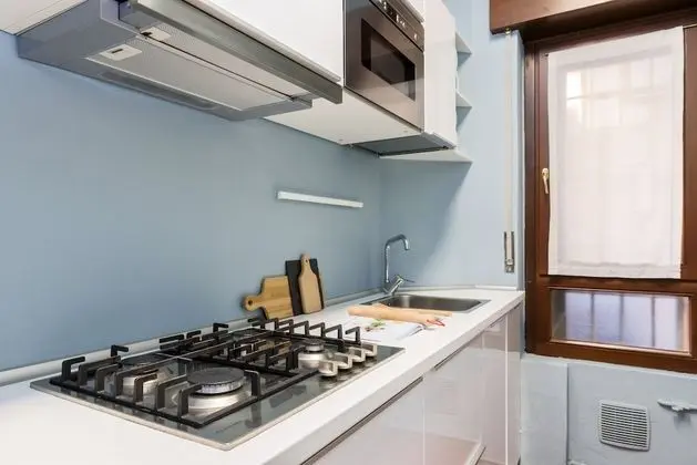 Home at Hotel Naviglio - Sambuco Apt - Mutfak