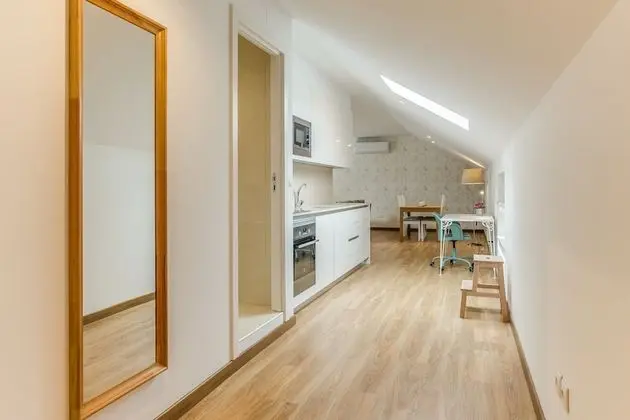 Home Out Rooms & Apartments - Mutfak
