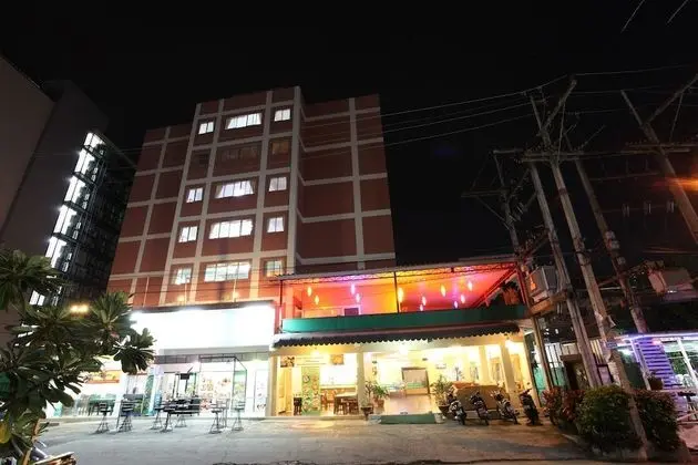 Home Pattaya Hotel - Dış Mekan