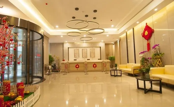 Home Plus Suite Hotel And Apartment - Lobi