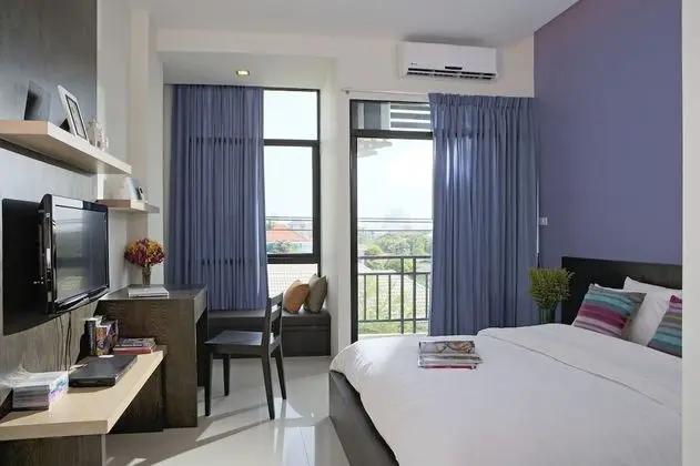 At Home Residence - Oda