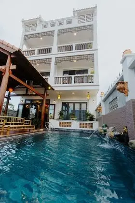 Home River Villa