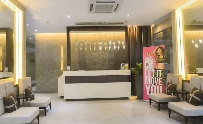 Home Solutions in Padgett Place - Lobi