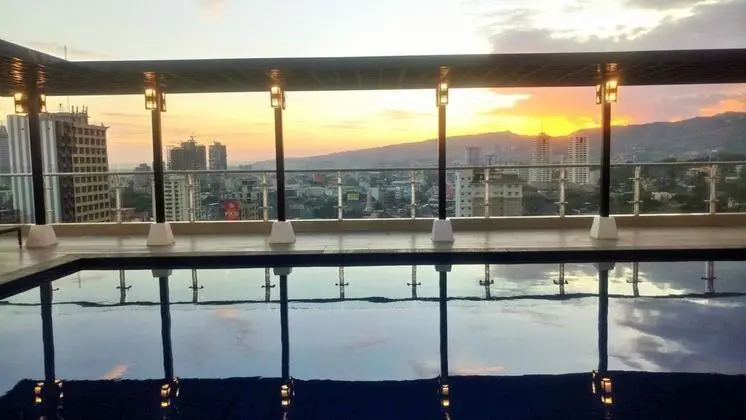Home Stays A by SIIA in Cebu City - Havuz