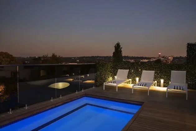 Home Suite Hotels Rosebank - Havuz